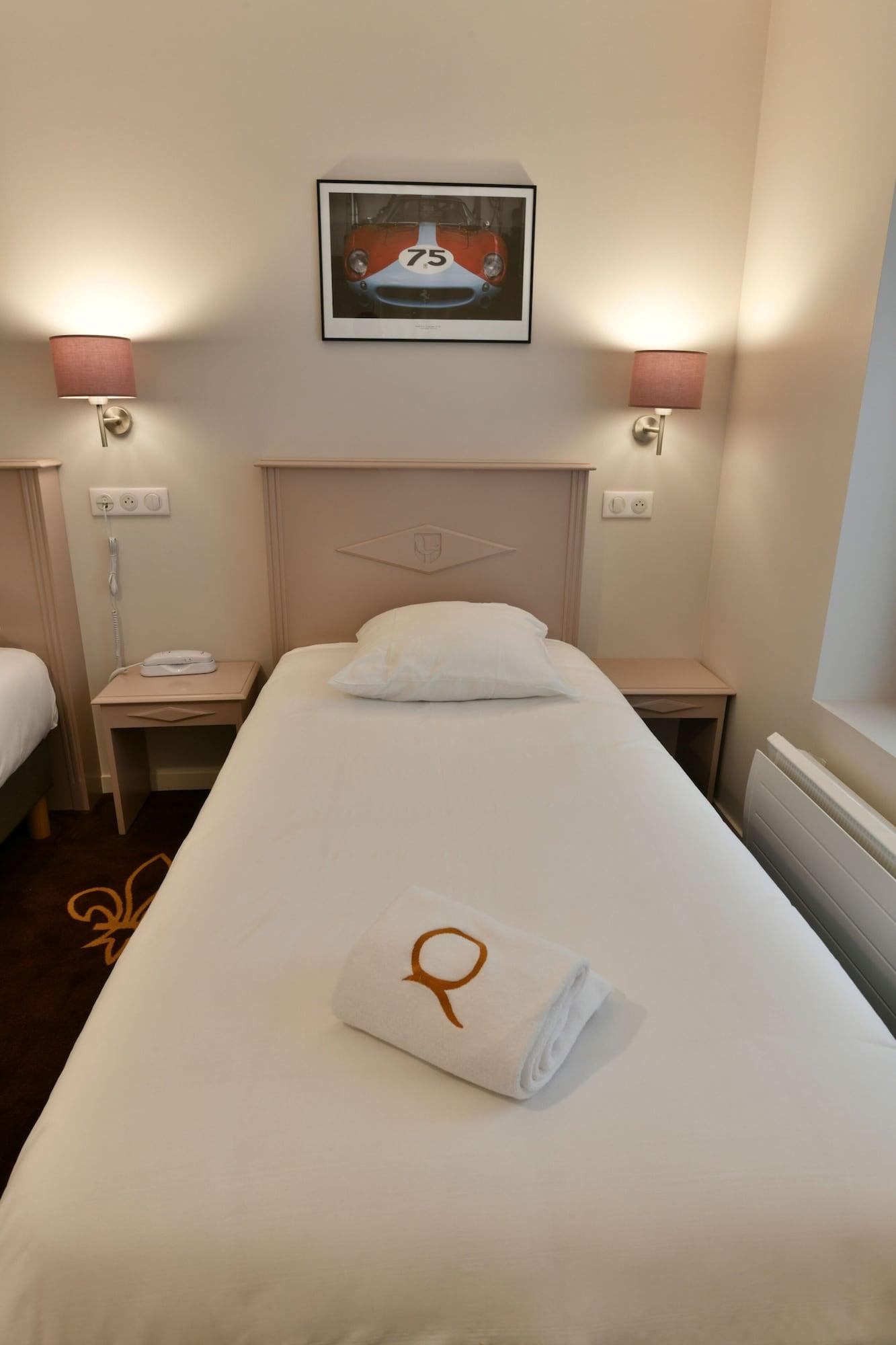 Hotel Le Roncevaux Pau Buitenkant foto