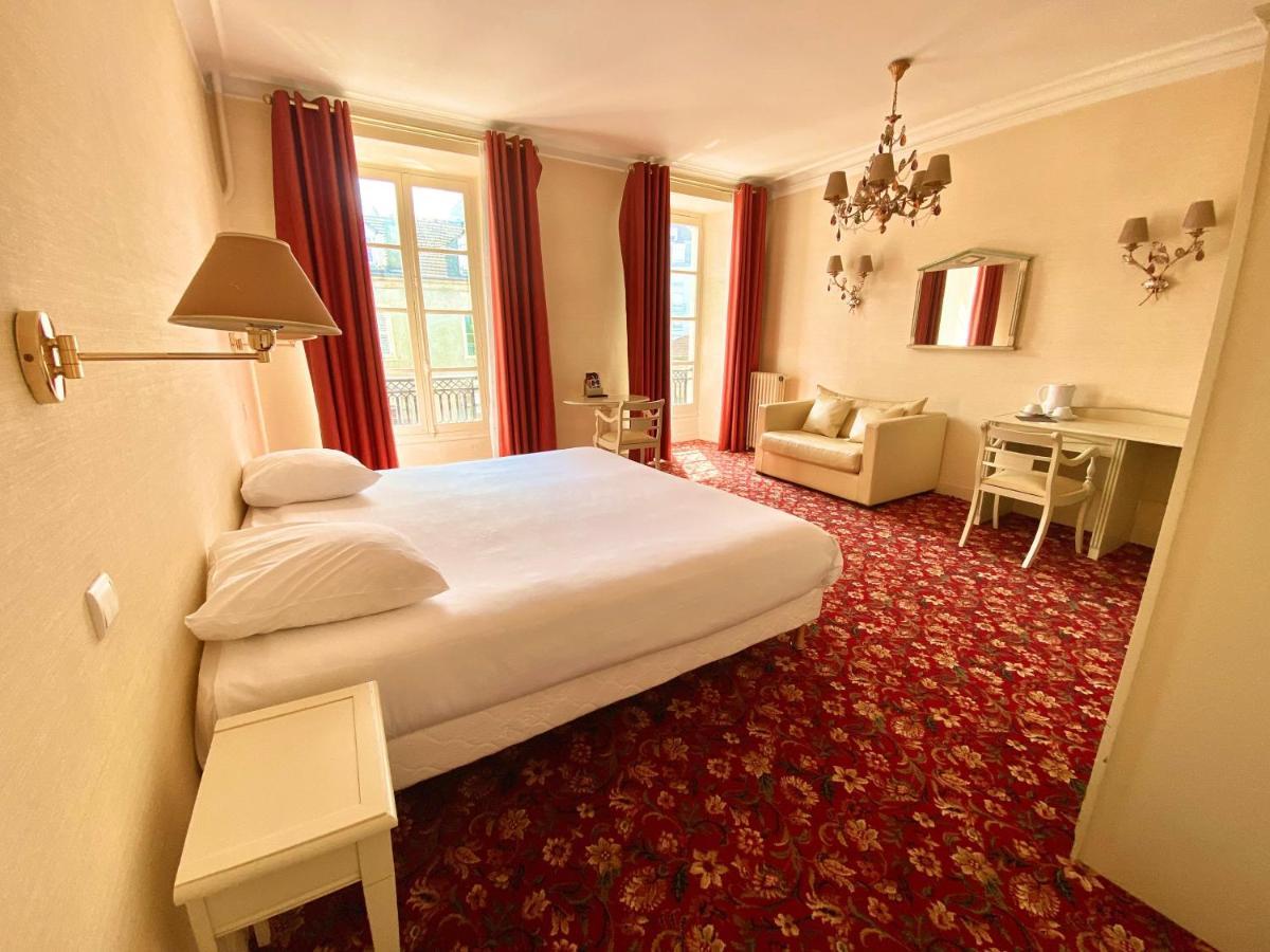 Hotel Le Roncevaux Pau Buitenkant foto