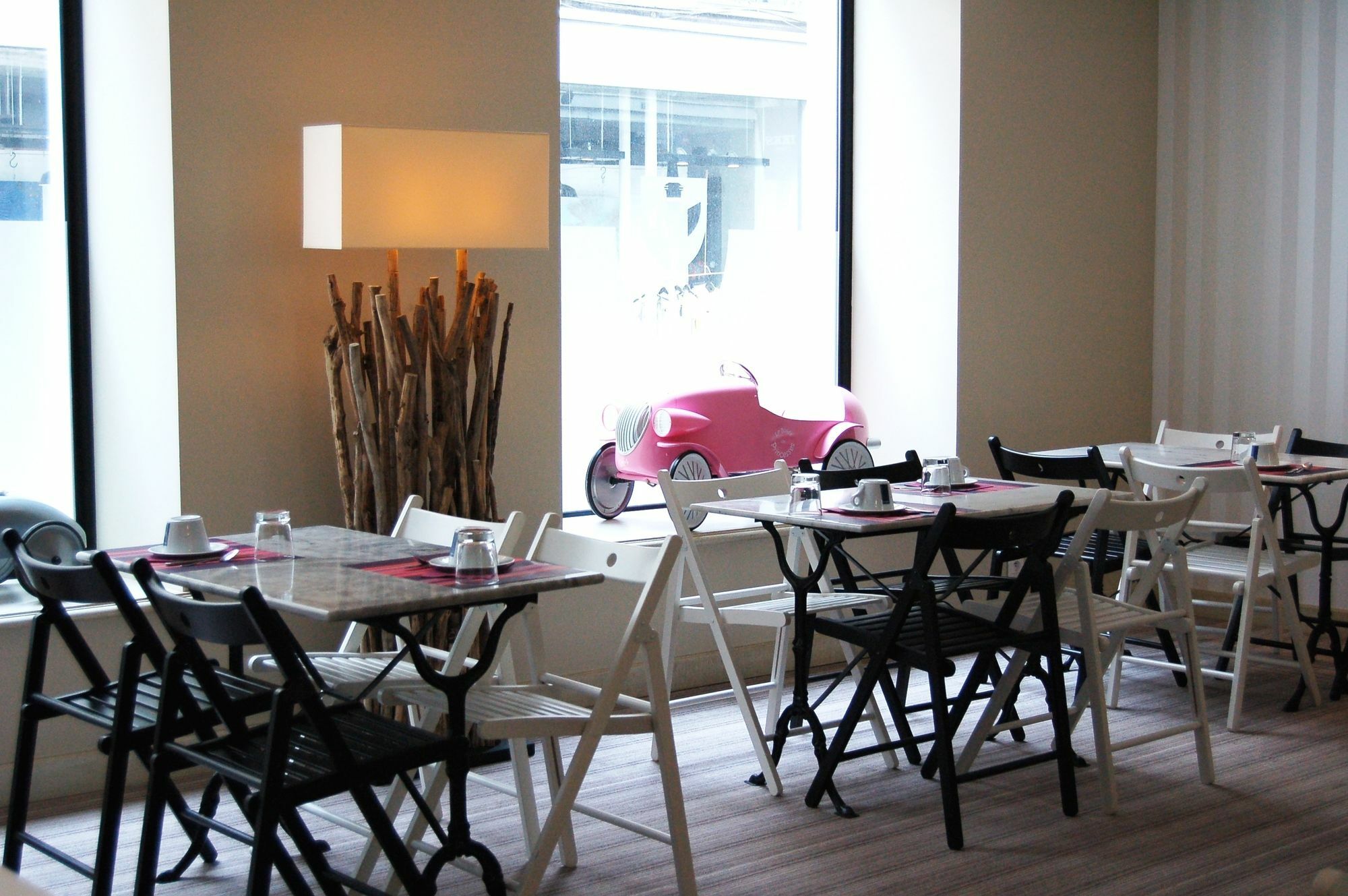 Hotel Le Roncevaux Pau Buitenkant foto